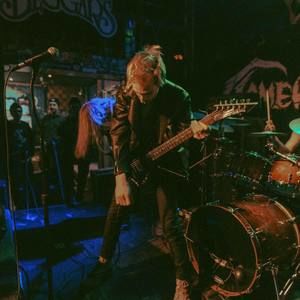 Meet your Posher, Aaron